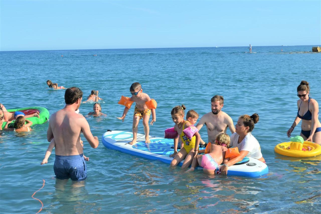 Hotel La Baia Diano Marina Kültér fotó